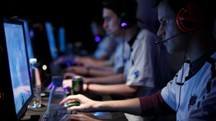 Level Up Your Entertainment: Exploring The World Of Online Gaming